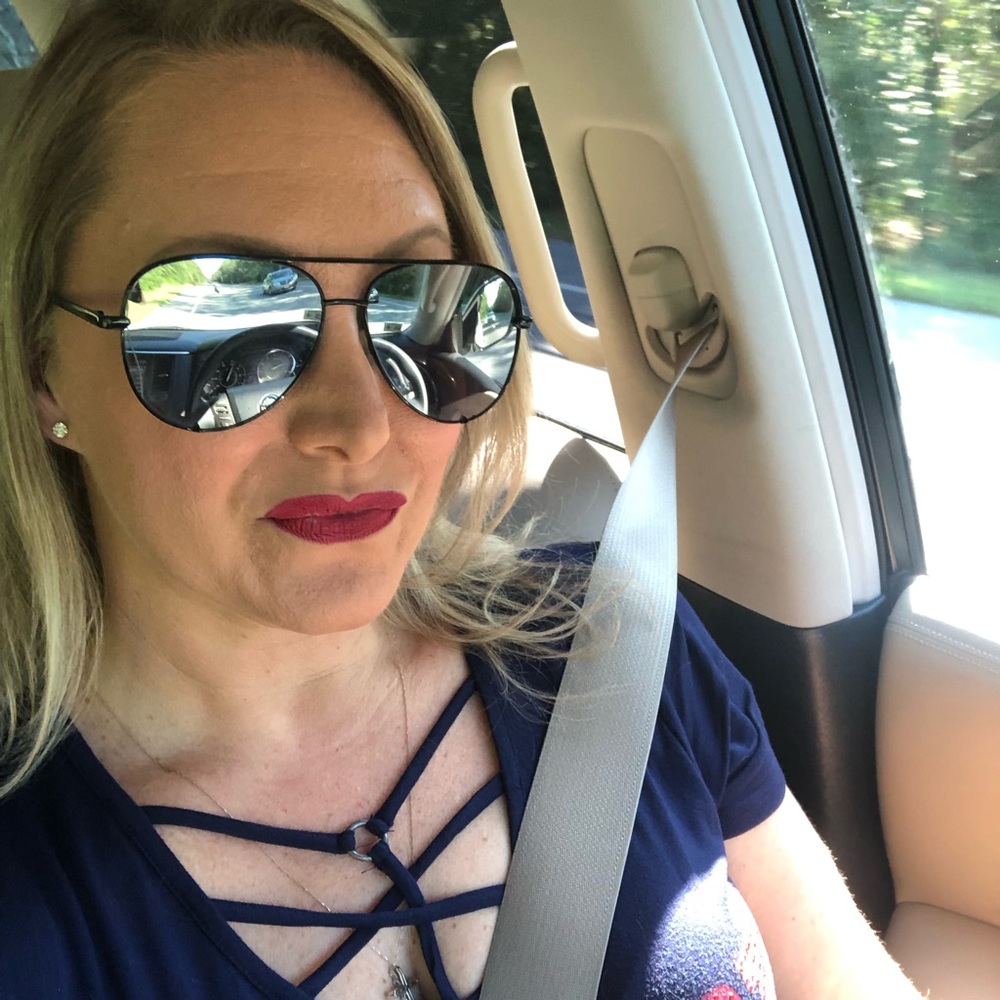 Meet your Posher, Dana